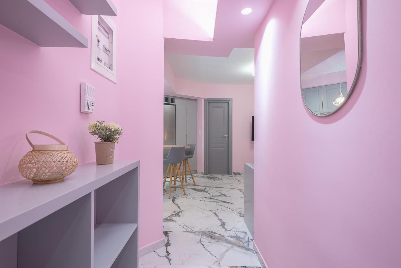 The Courtyard Oasis Apartment เอเธนส์ ภายนอก รูปภาพ